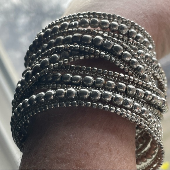 Source Unknown Silver Multi-Strand Bracelet - Picture 8 of 11